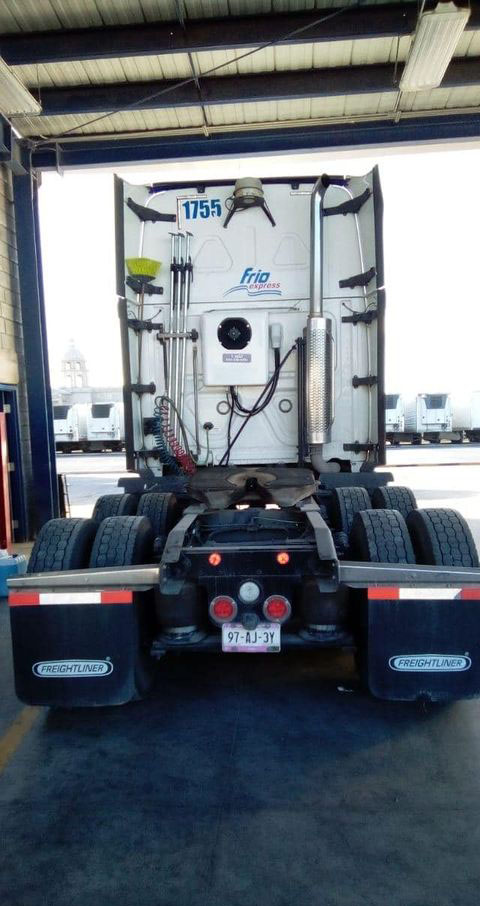 Corunclima 墨西哥 Frio-Express 车队新一批 E-Apus 安装